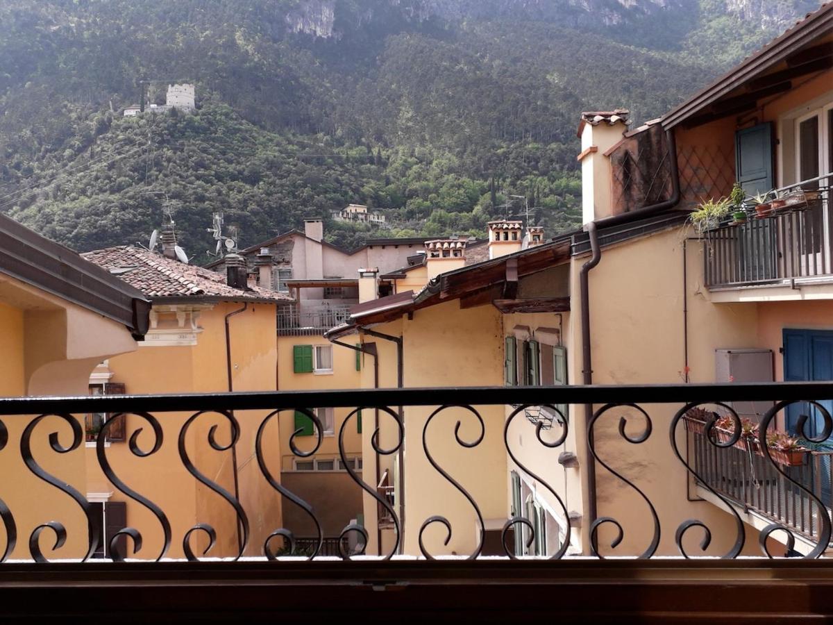 Appartamento Centro Storico Riva del Garda Exteriör bild